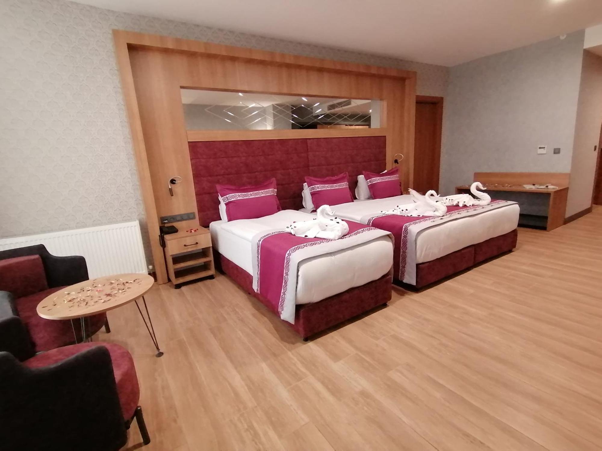 Lavanta Tepesi Hotel Ve Spor Tesisleri Burdur Zewnętrze zdjęcie